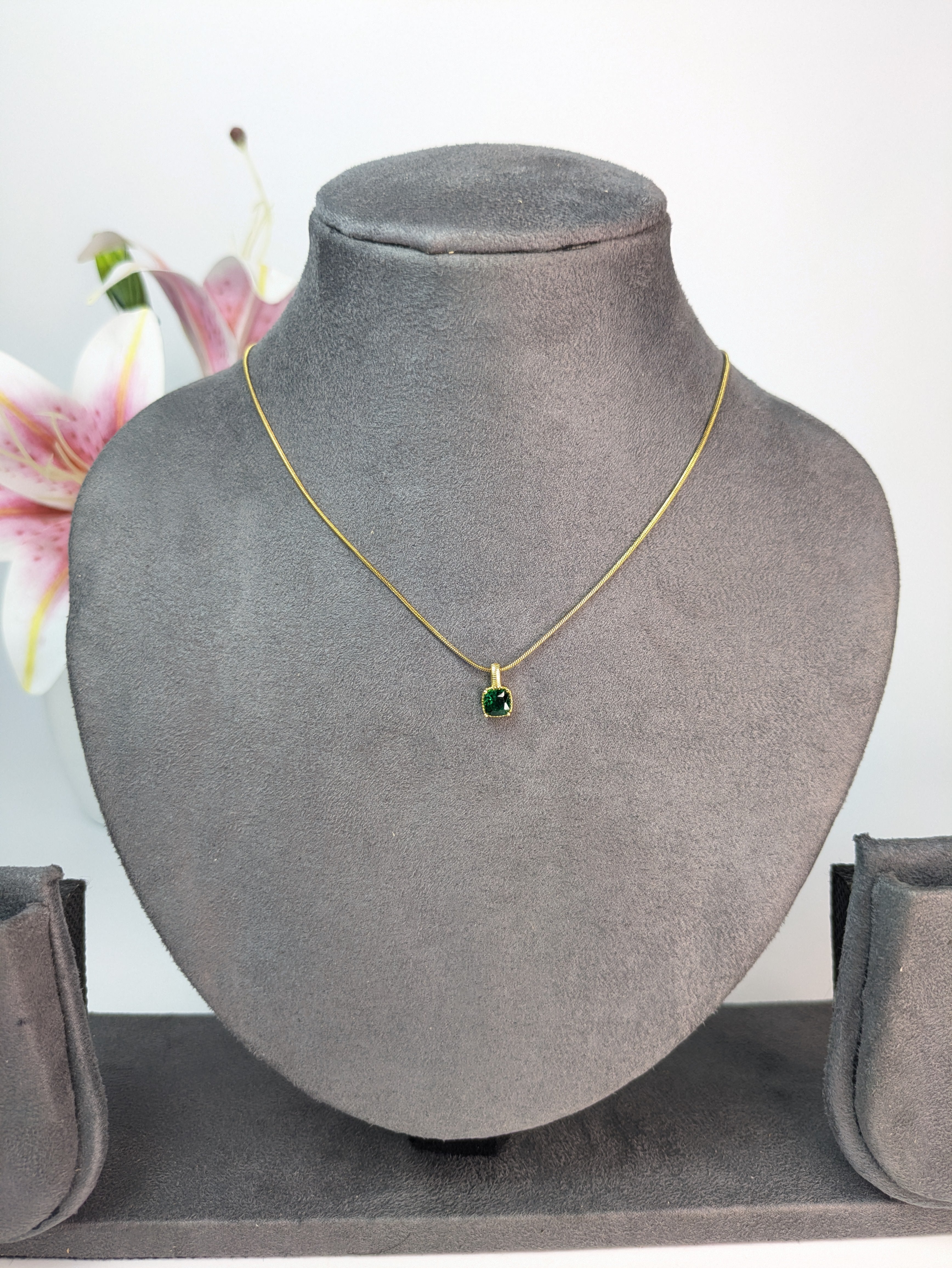 Emerald Stone Anti Tarnish Chain