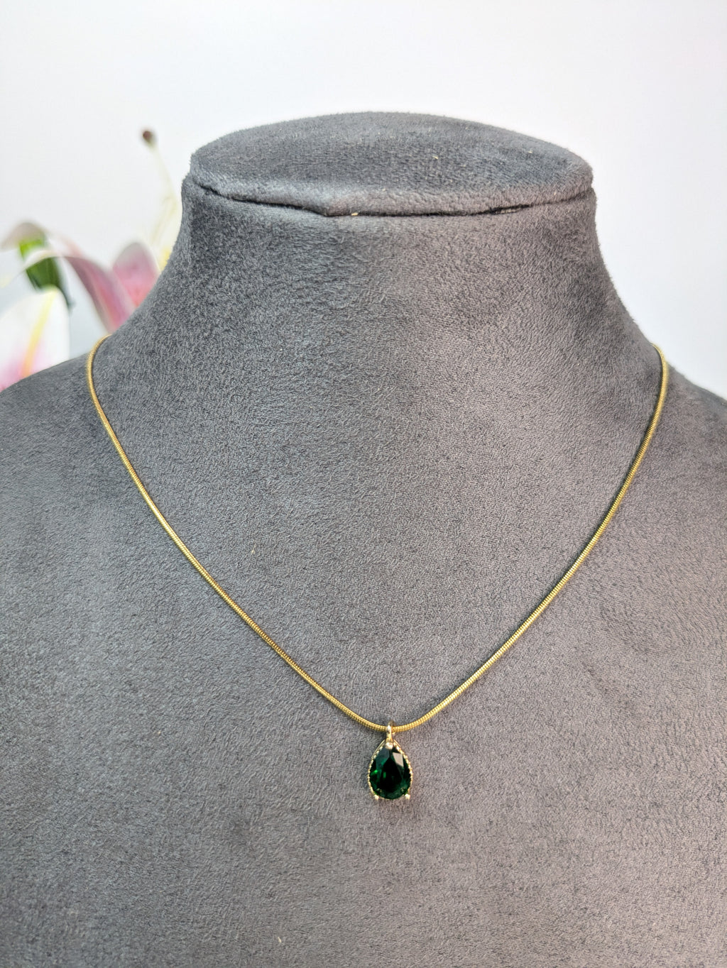 Emerald stone Anti Tarnish Chain