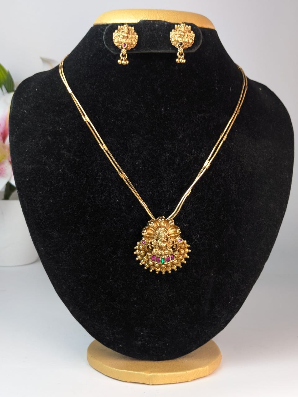 Temple Jewellery pendant mid haram