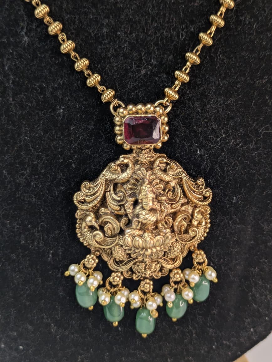 Temple jewelry set
