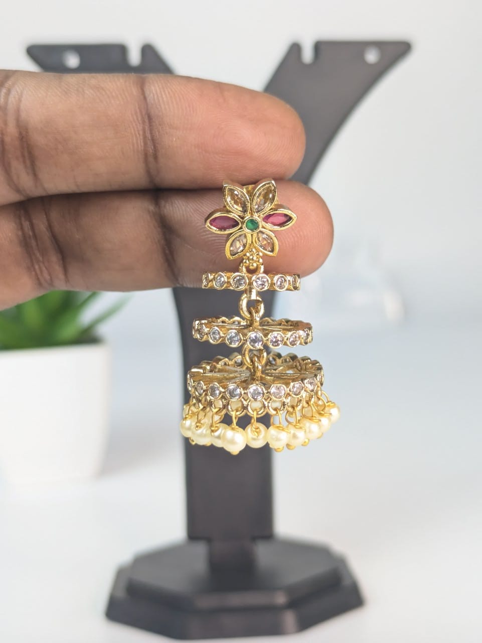 Floral Dancing Jhumka